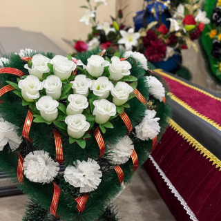 Венки похоронные по индивидуальному заказу